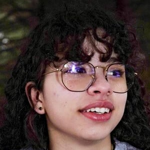 mochiclips Headshot 3 of 10
