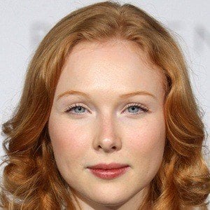 Molly Quinn Headshot 7 of 10