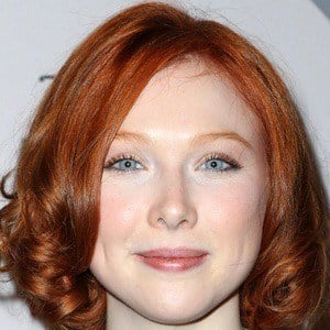 Molly Quinn Headshot 9 of 10