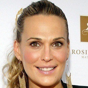 Molly Sims Headshot 2 of 10