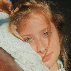Molly Wasserman at age 17