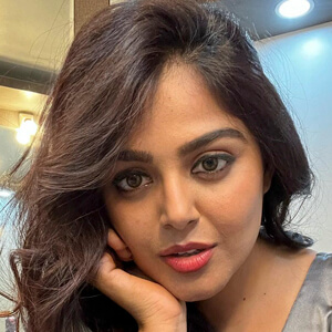Monal Gajjar Headshot 5 of 6