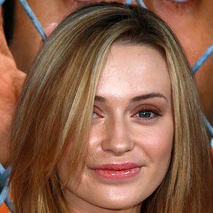 Monica Keena - Bio, Family, Trivia | Famous Birthdays