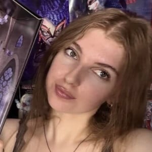 monsterhighluvme Headshot 4 of 5