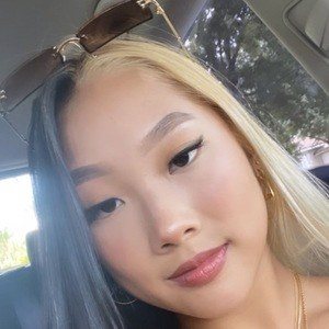 Moolan Nguyen Headshot 2 of 10