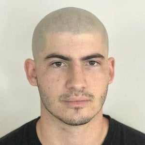 Mopi Headshot