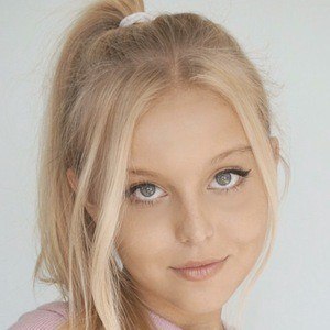 Morgan Cryer Headshot 5 of 8