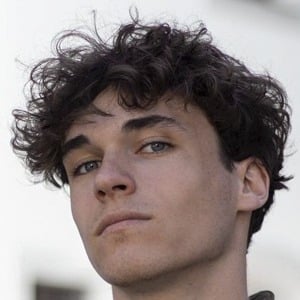 Moritz Dim - Age, Family, Bio | Famous Birthdays