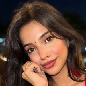 Muskan Karia Headshot 4 of 10