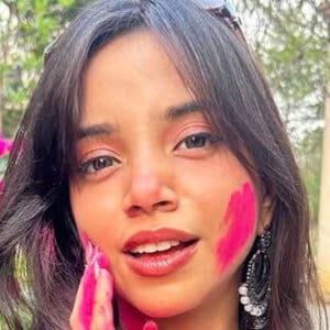 Muskan Karia Headshot 9 of 10