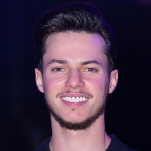 Mustafa Mohd Headshot 4 of 6