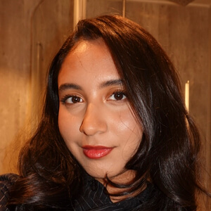 Nabihah Ahmad Headshot 5 of 7