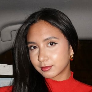 Nabihah Ahmad Headshot 6 of 7