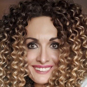 Nadia Girardi Headshot 4 of 10