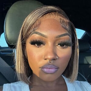 nari_babyy Headshot 3 of 6