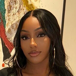 Nastassia Thomas Headshot 4 of 4