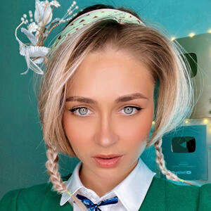 Natalia Vlasenko Headshot 5 of 6