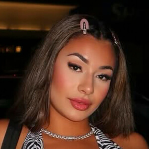Natalie Herrera Headshot 3 of 6