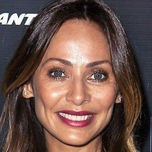 Natalie Imbruglia Headshot 5 of 10