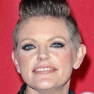 Natalie Maines - Bio, Family, Trivia | Famous Birthdays