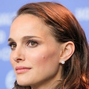 Natalie Portman at age 33