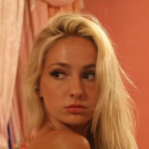 Natalie Reynolds Headshot 4 of 6