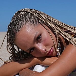Natalie Reynolds Headshot 6 of 6