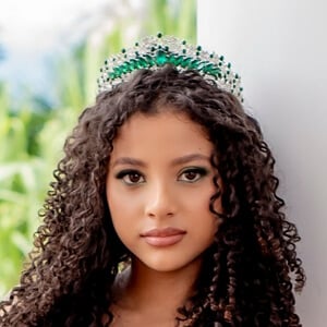 Natasha Grinwis Headshot 2 of 2