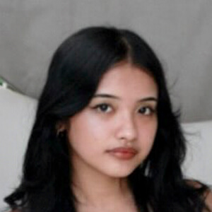 Natasha Mabborang Headshot 2 of 4