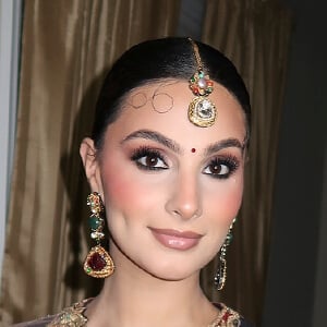 Navi Brar Headshot 2 of 6