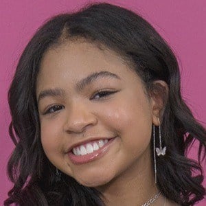 Navia Robinson Headshot 2 of 4