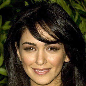 Nazanin Boniadi - Bio, Family, Trivia | Famous Birthdays