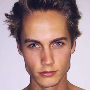 Neels Visser Headshot 2 of 5