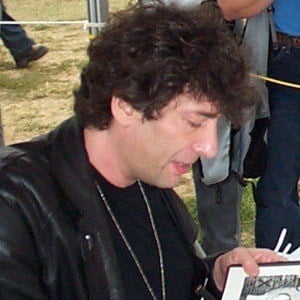 Neil Gaiman Headshot 4 of 6