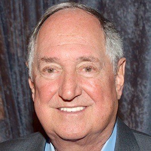 Neil Sedaka Headshot 4 of 5