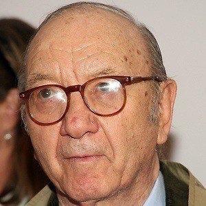 Neil Simon - Bio, Family, Trivia | Famous Birthdays