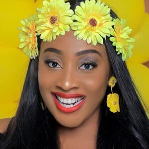 Nezeville Headshot 3 of 4