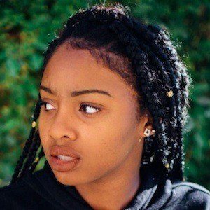 Shania Love Headshot