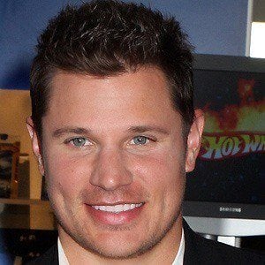 Nick Lachey Headshot 5 of 10