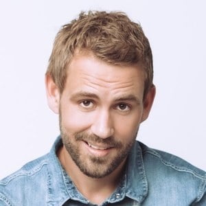 Nick Viall Headshot 5 of 6