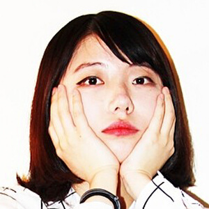 Nico Shi Headshot 2 of 3