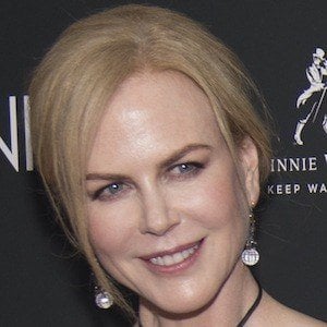 Nicole Kidman Headshot 3 of 6