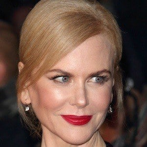 Nicole Kidman Headshot 5 of 6