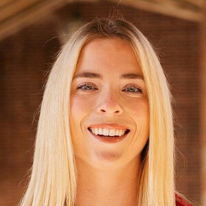 Nicole Nourse Headshot 6 of 6