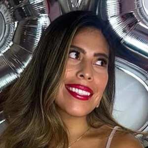 Nicole Pazmino Headshot 4 of 6