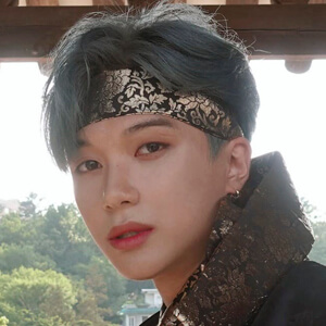 nihoo_official Headshot 2 of 6