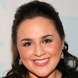 Nikki Blonsky Headshot 8 of 10