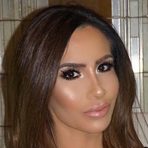 Nikki Giavasis Headshot 3 of 10
