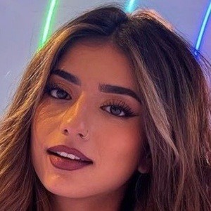 Nilab Kar Headshot 9 of 10