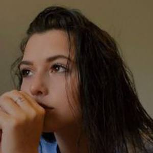 Nina Cerniglia Headshot 4 of 10